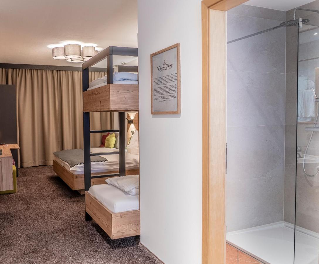 Sweet Cherry - Boutique & Guesthouse Tyrol インスブルック エクステリア 写真