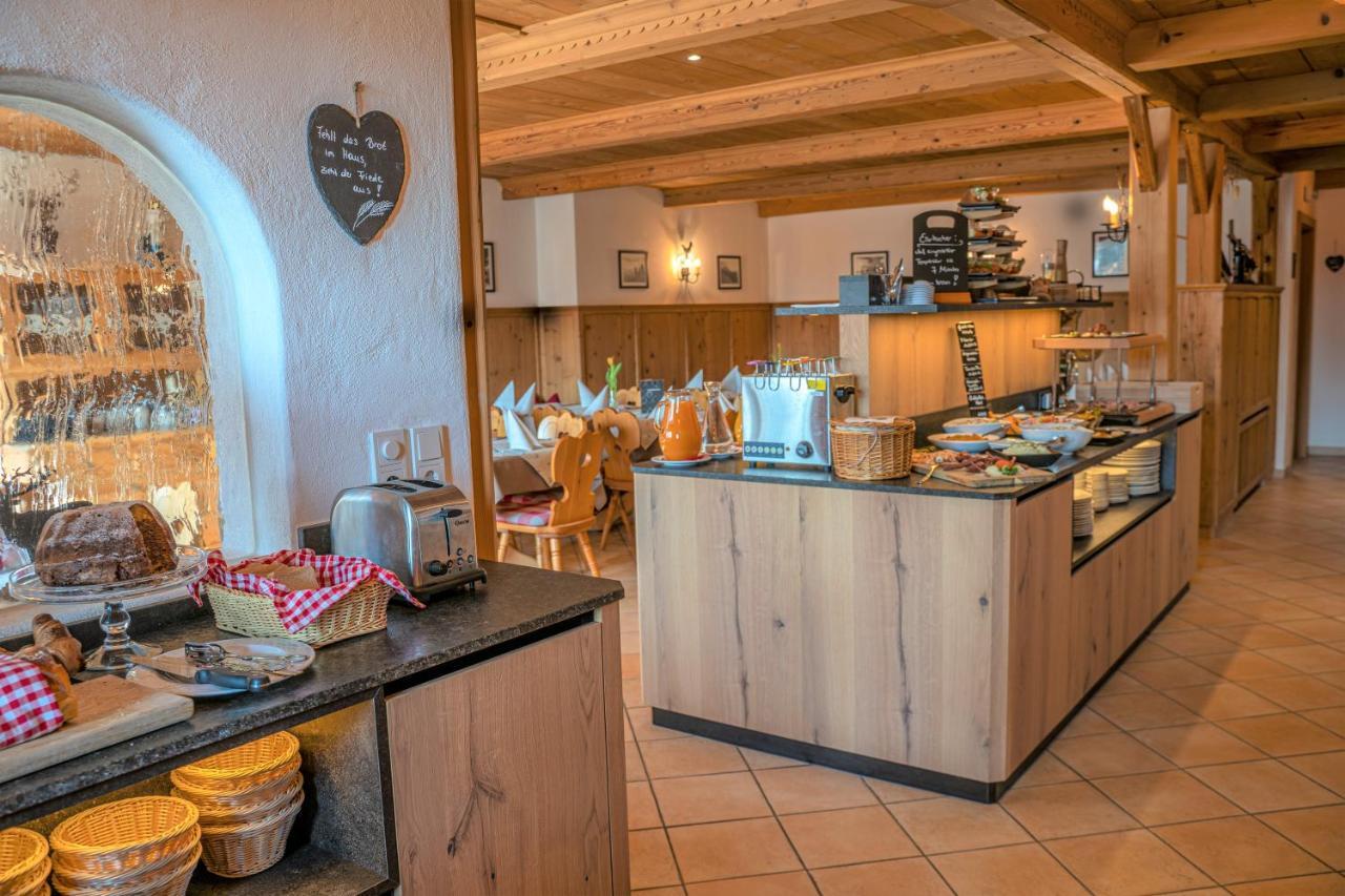 Sweet Cherry - Boutique & Guesthouse Tyrol インスブルック エクステリア 写真