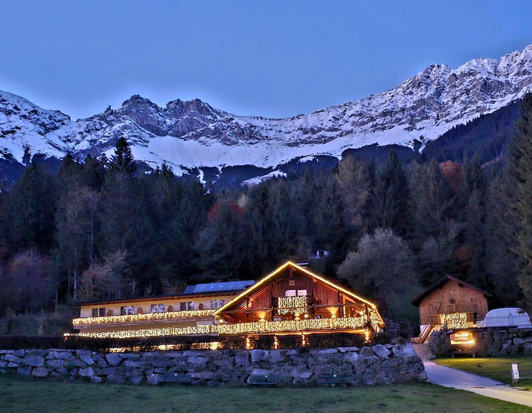 Sweet Cherry - Boutique & Guesthouse Tyrol インスブルック エクステリア 写真
