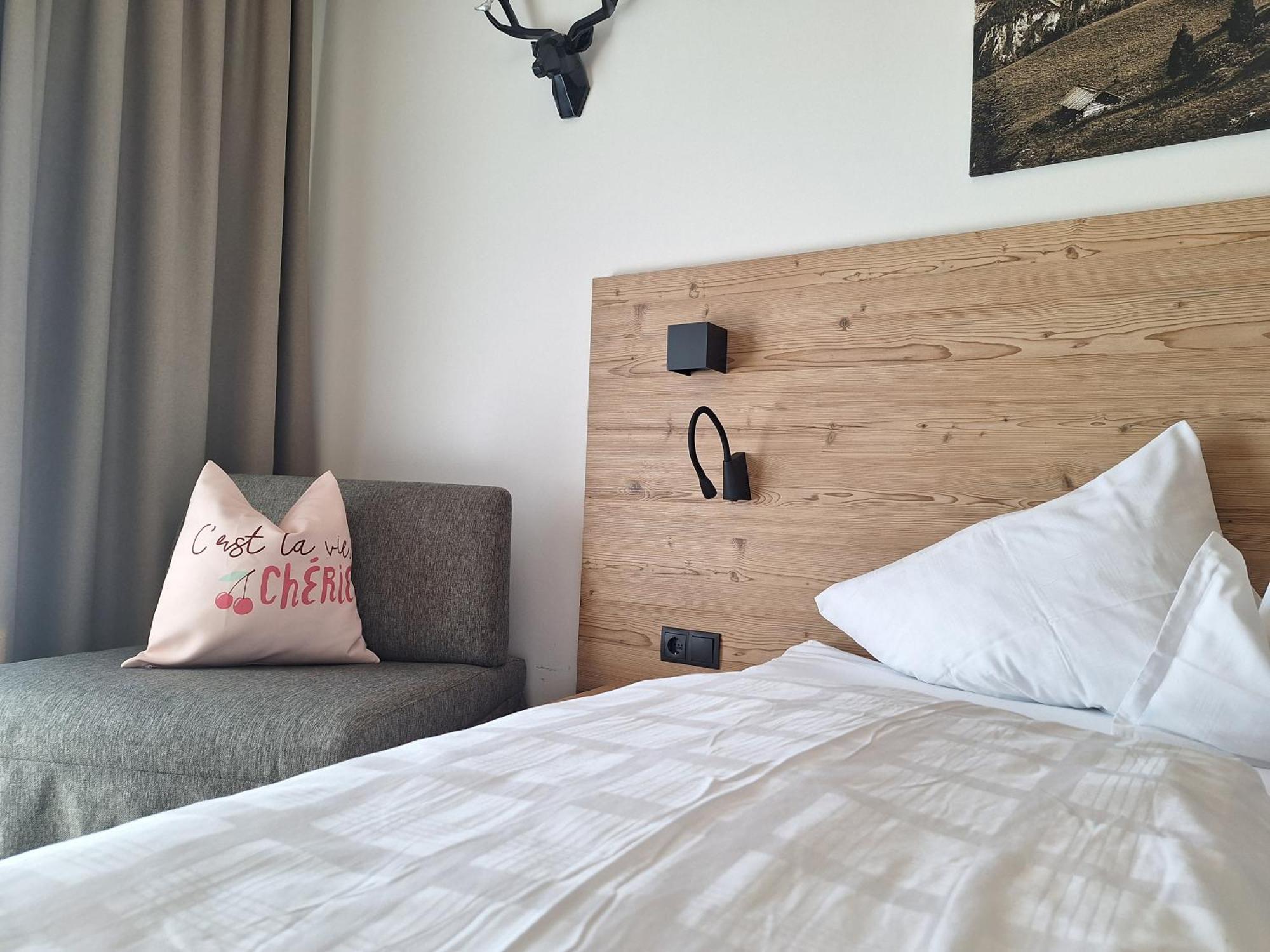 Sweet Cherry - Boutique & Guesthouse Tyrol インスブルック エクステリア 写真