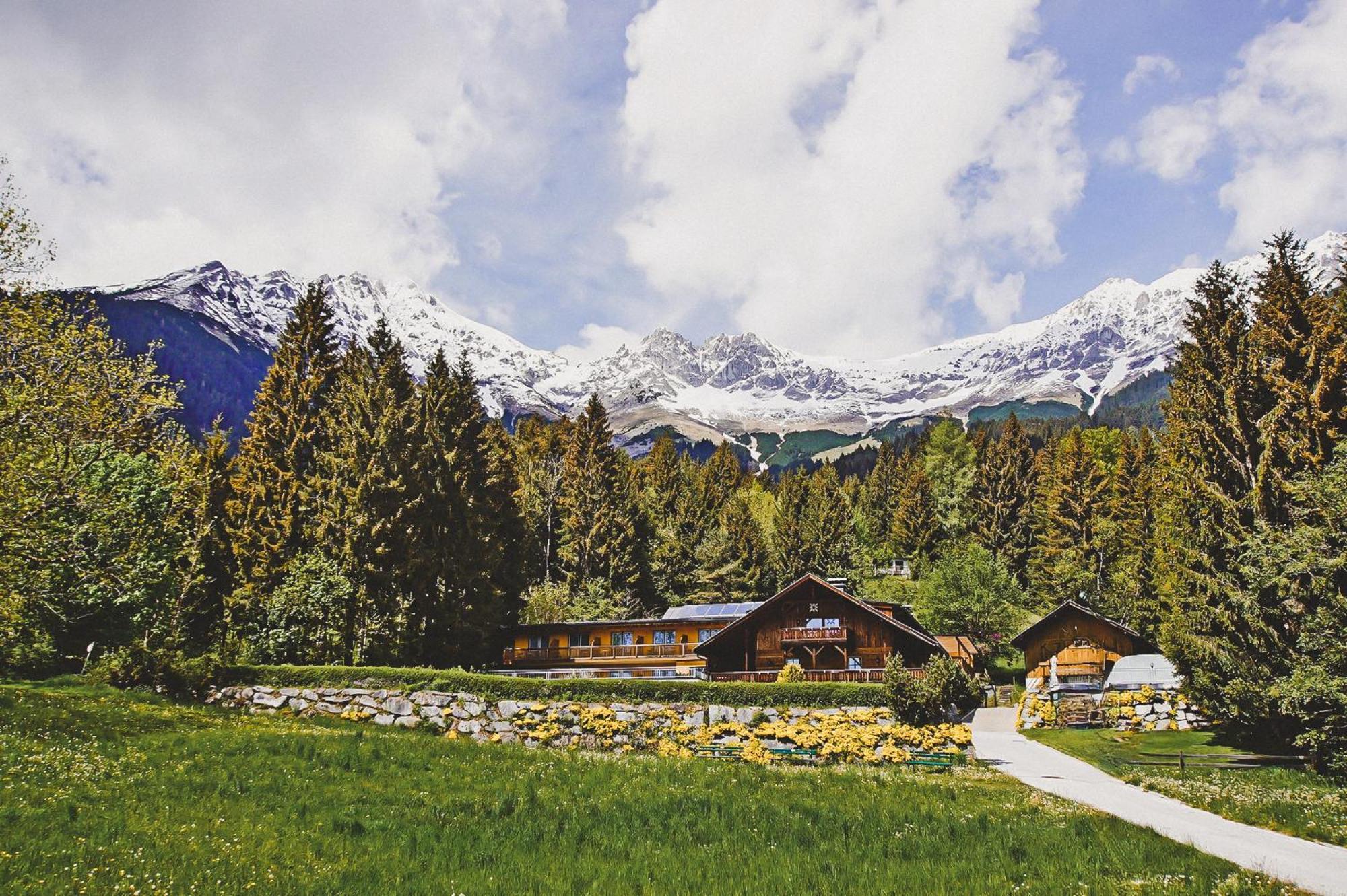 Sweet Cherry - Boutique & Guesthouse Tyrol インスブルック エクステリア 写真